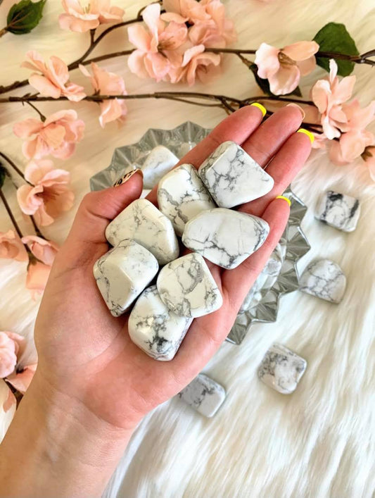 Howlite Tumbled Stones