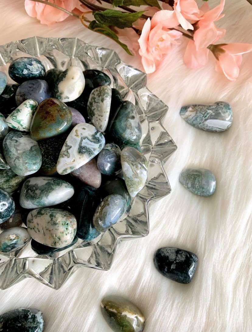 Moss Agate Tumbled Stones