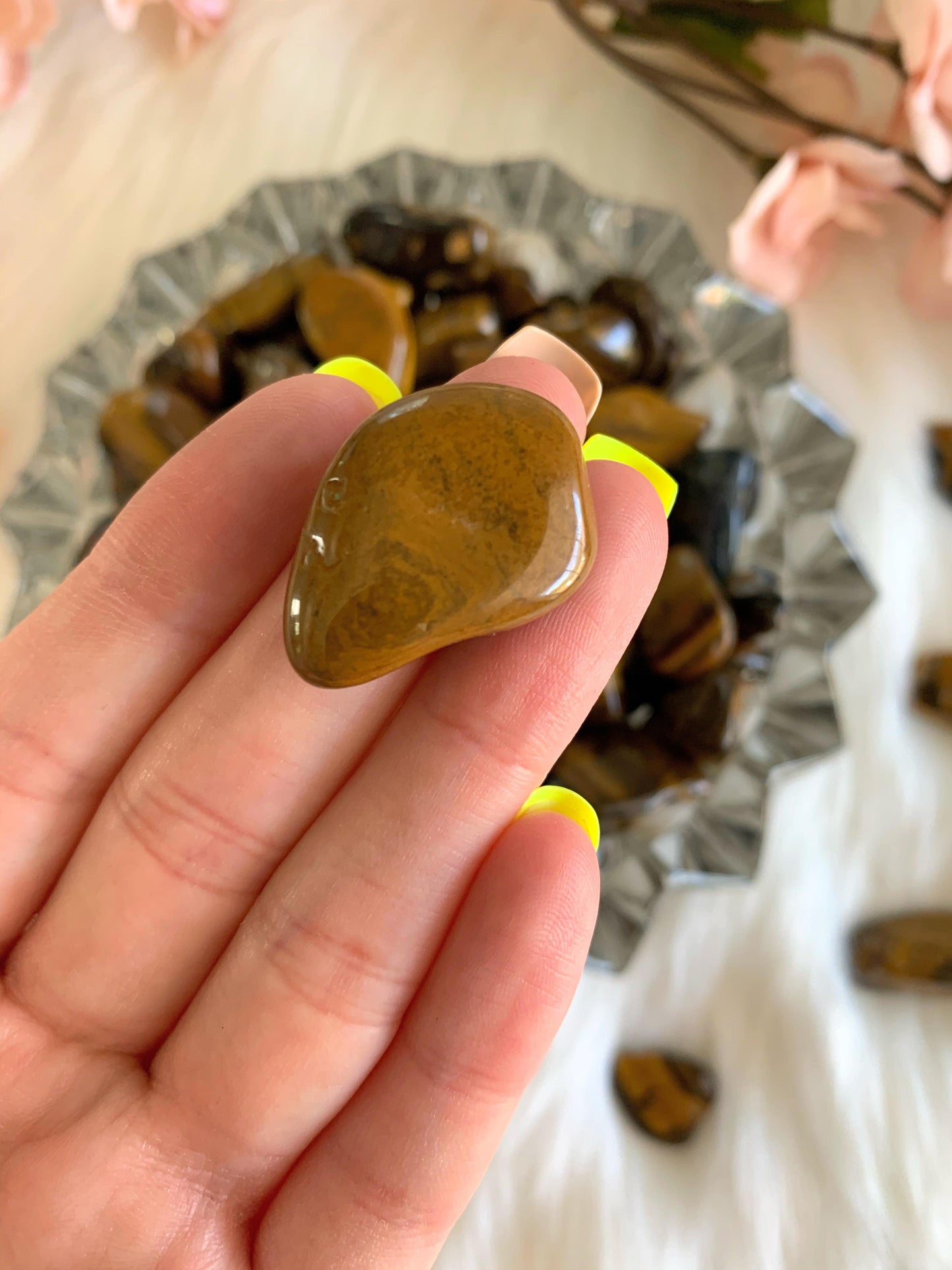 Tiger Eye Tumbled Stones