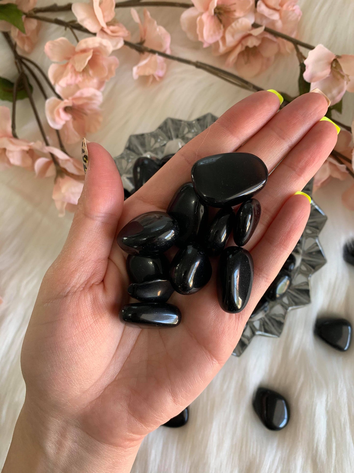 Obsidian Tumbled Stones